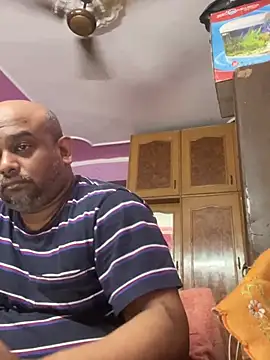 Dick_6inches_Delhi webcam