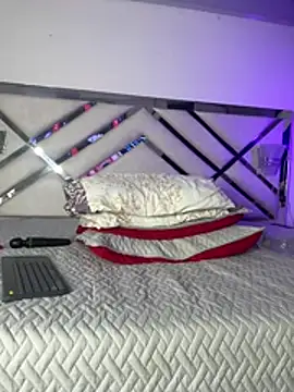 maybelline69 webcam