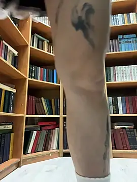 Holly_Play webcam
