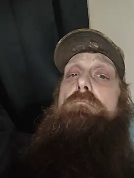LoadedInstance4 live cam on StripChat