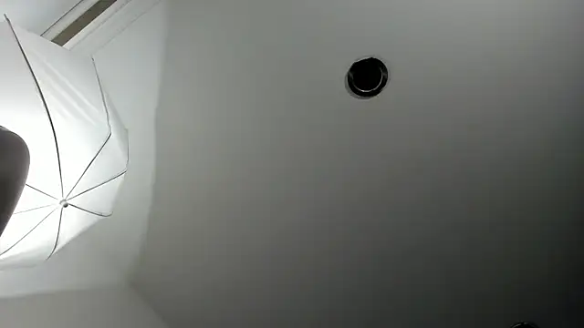 DenzelRios live cam on StripChat