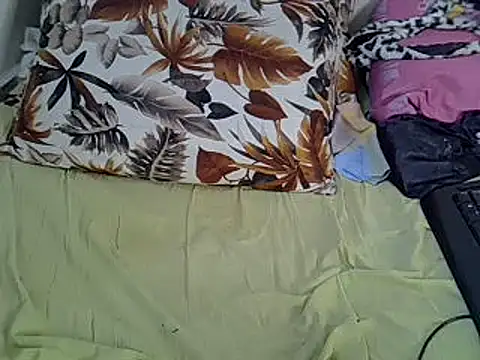 Flirtytessy webcam