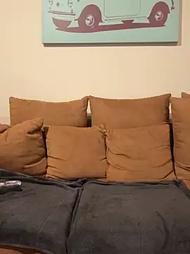 YourBadboy718 webcam
