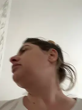 evaxxxcurvyxxx webcam
