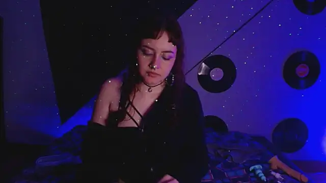 Allissa_Noir webcam