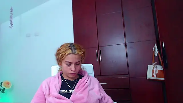 Sarabubbie webcam