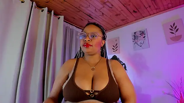 Imlauraa webcam