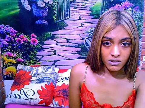 IndianPretty14u2Luv webcam