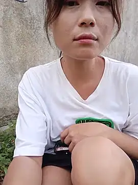 Linda-yiyi webcam