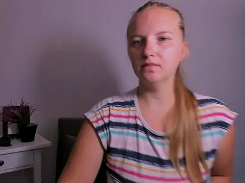 RoseTeacherX live sex cam