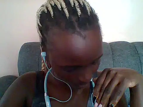 Beauty-Glam live cam on StripChat