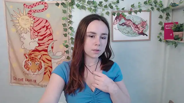 VeryVeryVeryShy_ live cam on StripChat