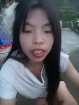 Hikomy- live cam on StripChat