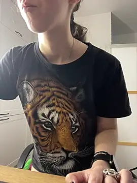 MartiniiSelenna webcam