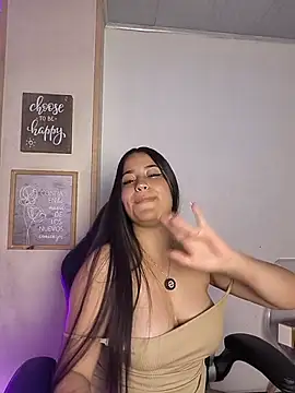 gabyjoness_ live cam on StripChat