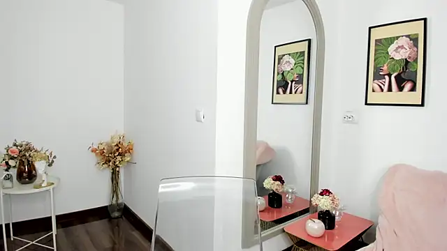 IcyGlow webcam