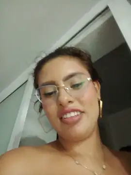 BellaaGrace live cam on StripChat