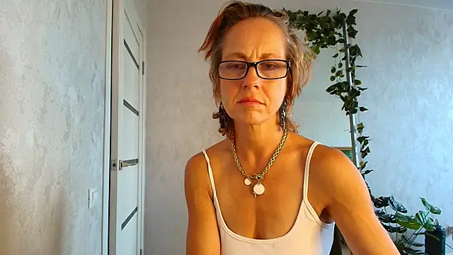 LioraWeiss webcam