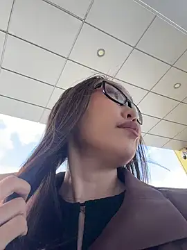 trytomakememoam webcam