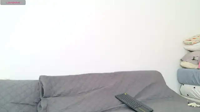 vanessaadol live cam on StripChat