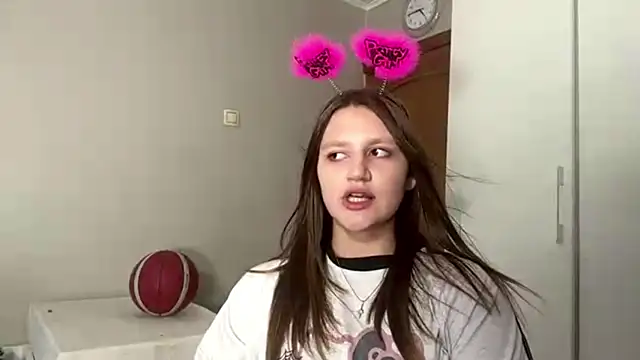 BreeEvett live cam on StripChat