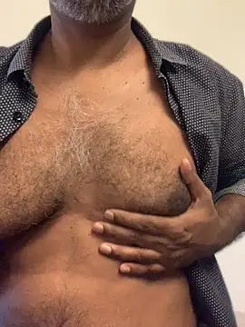 thebeelzebun - TheBeelzebun's free webcam - UK Sex Cams