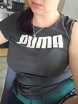 KristenVega live cam preview