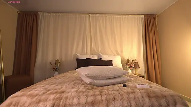 mula_talove live cam preview