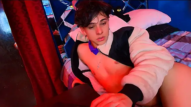 Luke_Howland webcam