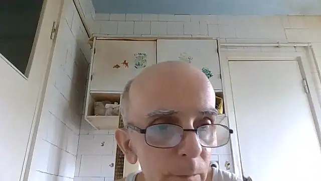 mariusica1@xh webcam
