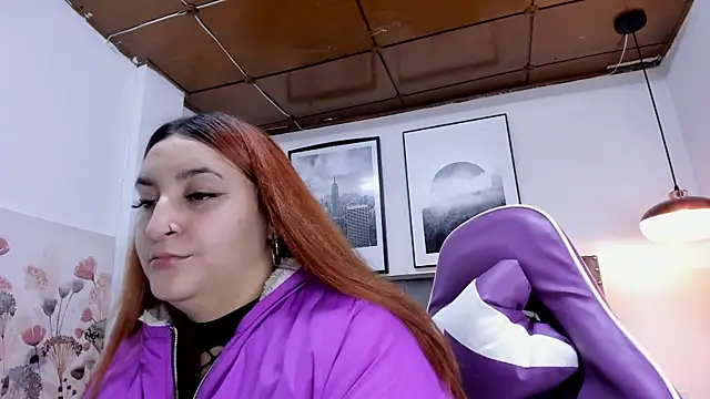 Alaia_Carter webcam