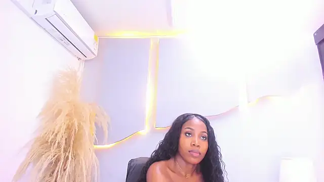 CarlieLyn webcam