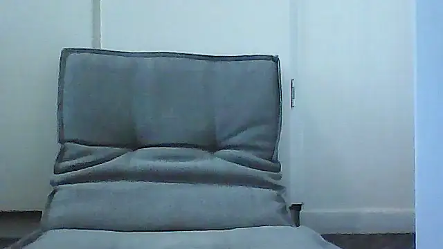 thewanker23 live cam on StripChat
