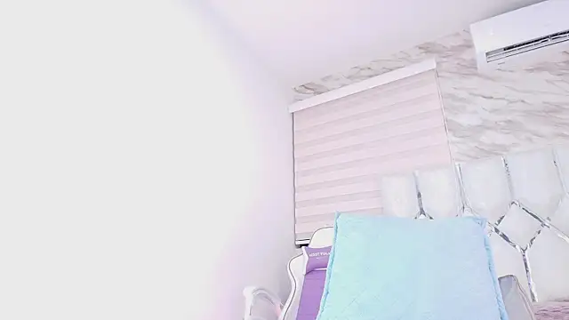 cataleya_ebony_ webcam
