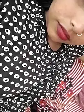 Sexy_Divya__ webcam