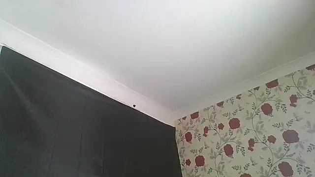 Alfiebangs live cam on StripChat