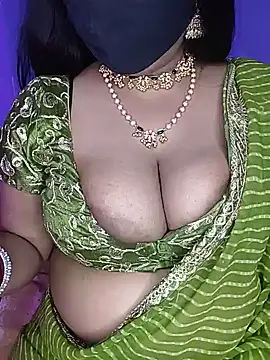 Long_hair_queen webcam