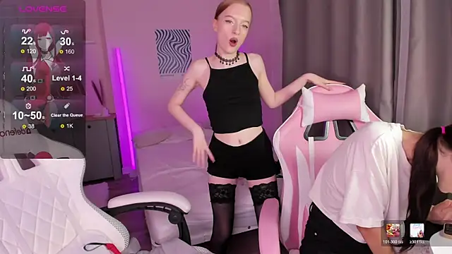 AnnaOddy webcam