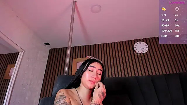 KendallMeyers_ webcam