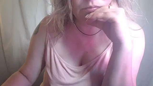 sexynipl live cam preview