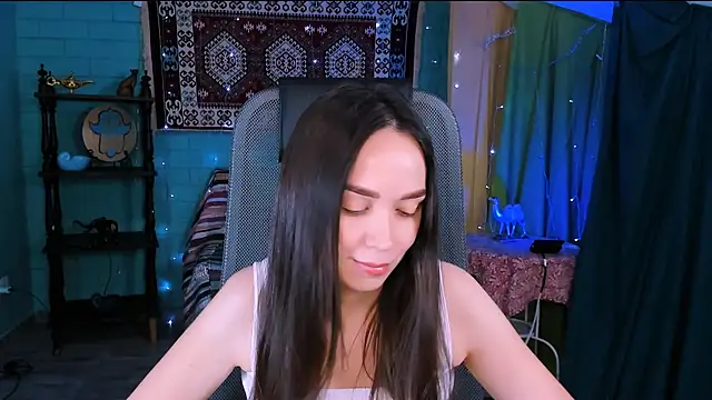 OliviaWeles webcam