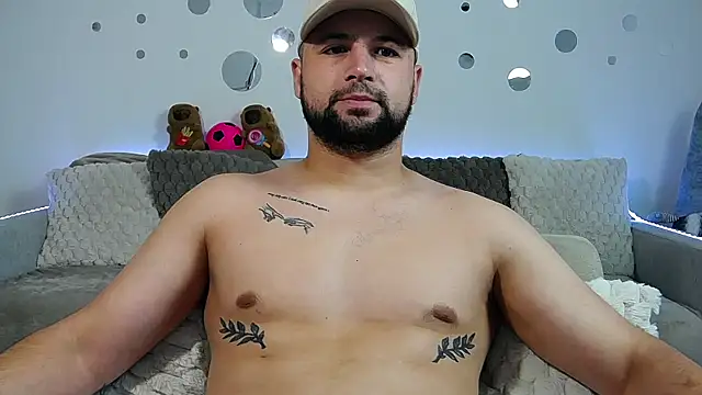 liam_studd live cam on StripChat
