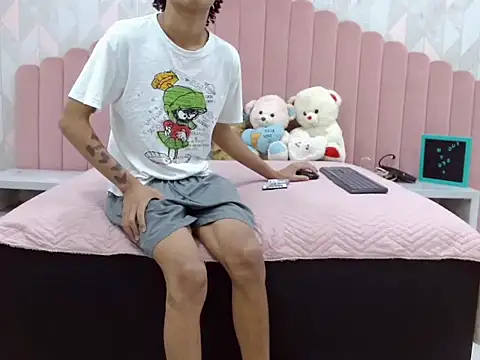 MatewHottxxx webcam