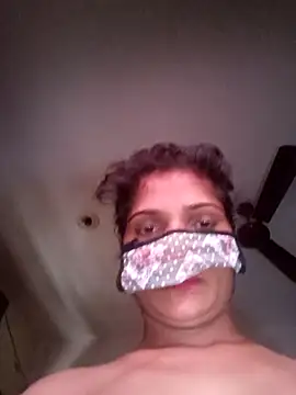 Shreya-Shetty09 webcam