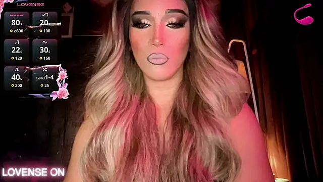 Lo_la_69 webcam