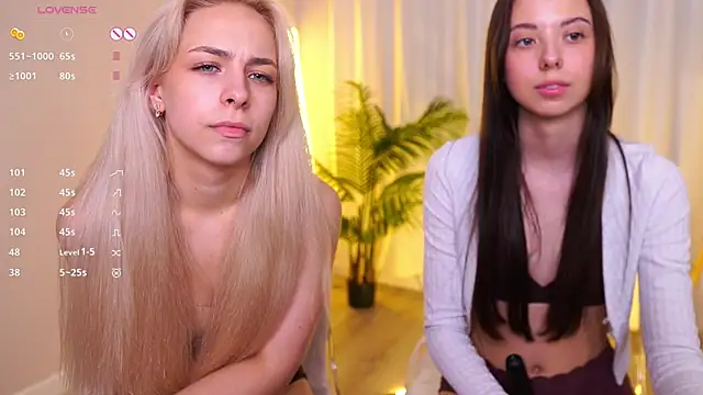 Goldy_Grace_ webcam
