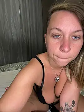 Aphrodite-22 webcam