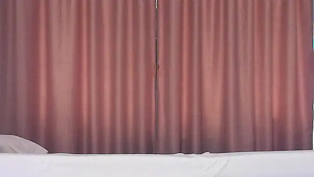 MelanieBrownn webcam