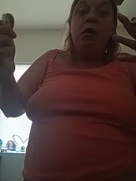 Playmate86 webcam