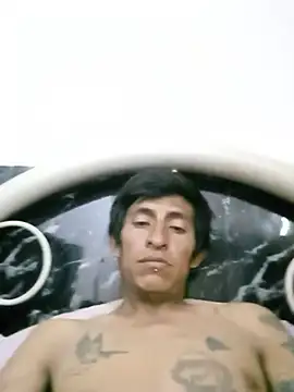 carloshot31 live cam on StripChat